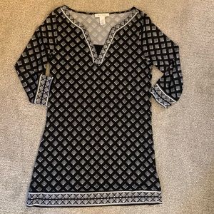 White House Black Market size medium